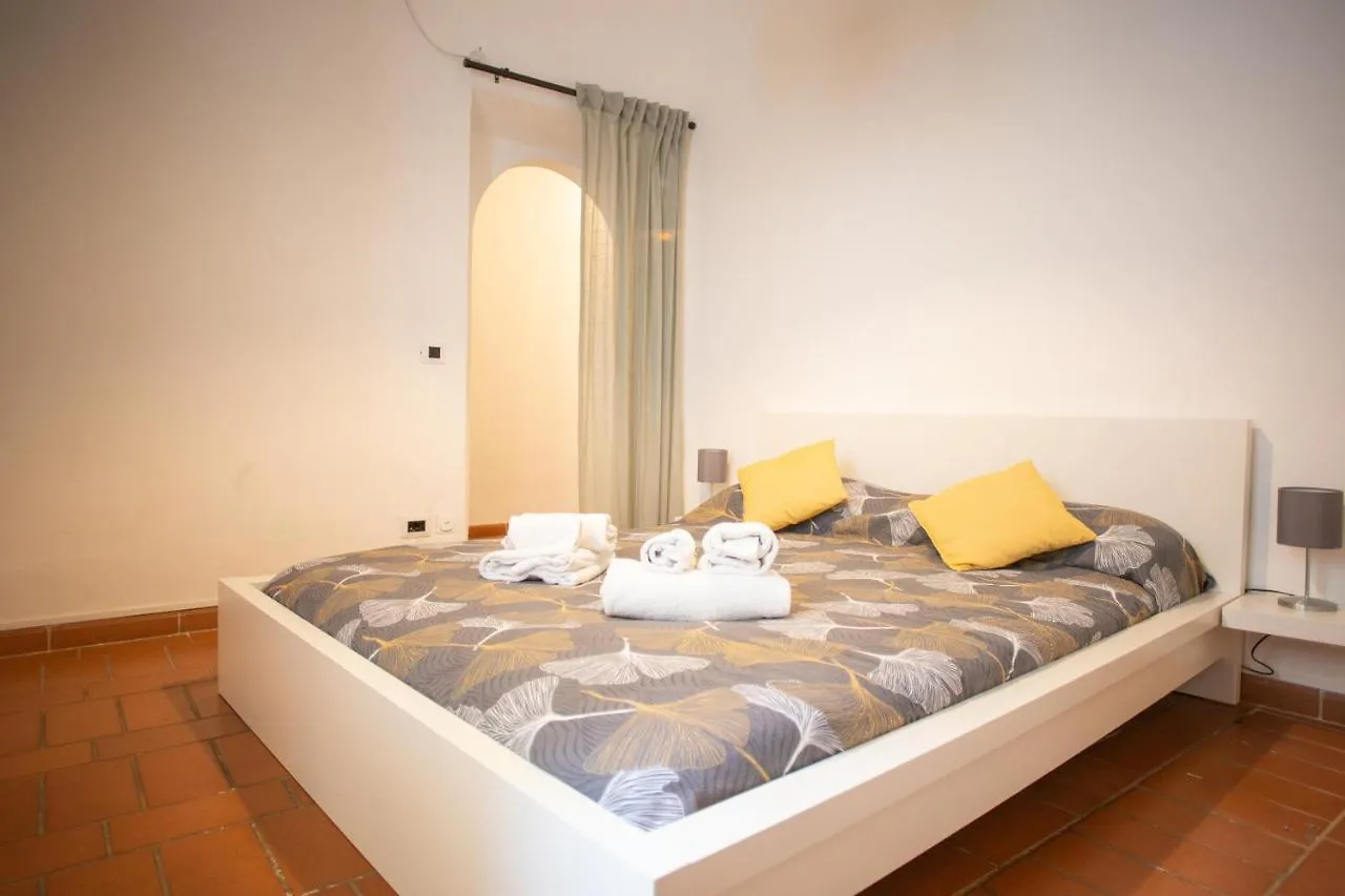 Ginkgo Apt. Centro Storico Bed & Breakfast Florence